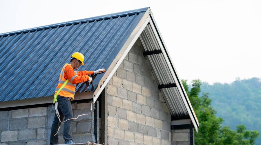 Expert top industrial roofings services in Indianola, IA